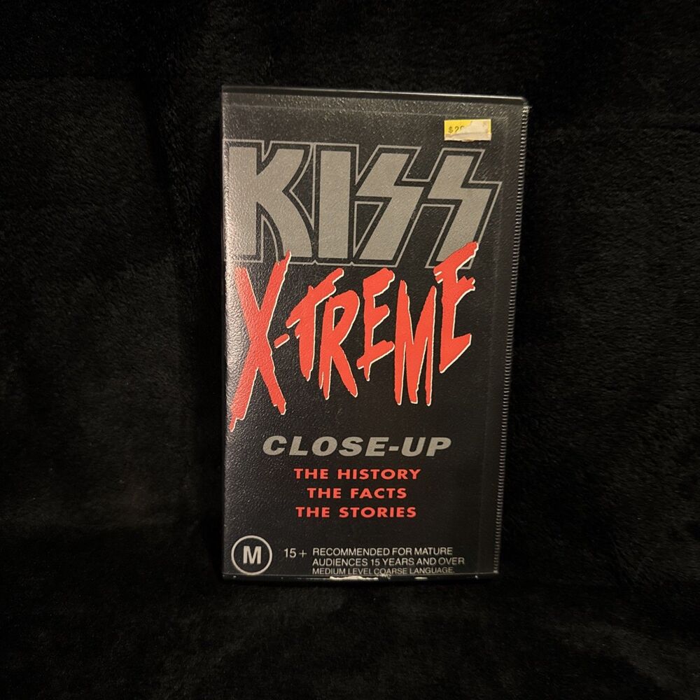 Vintage KISS X-TREME CLOSE-UP The History The Facts The Stories VHS Tape 1992